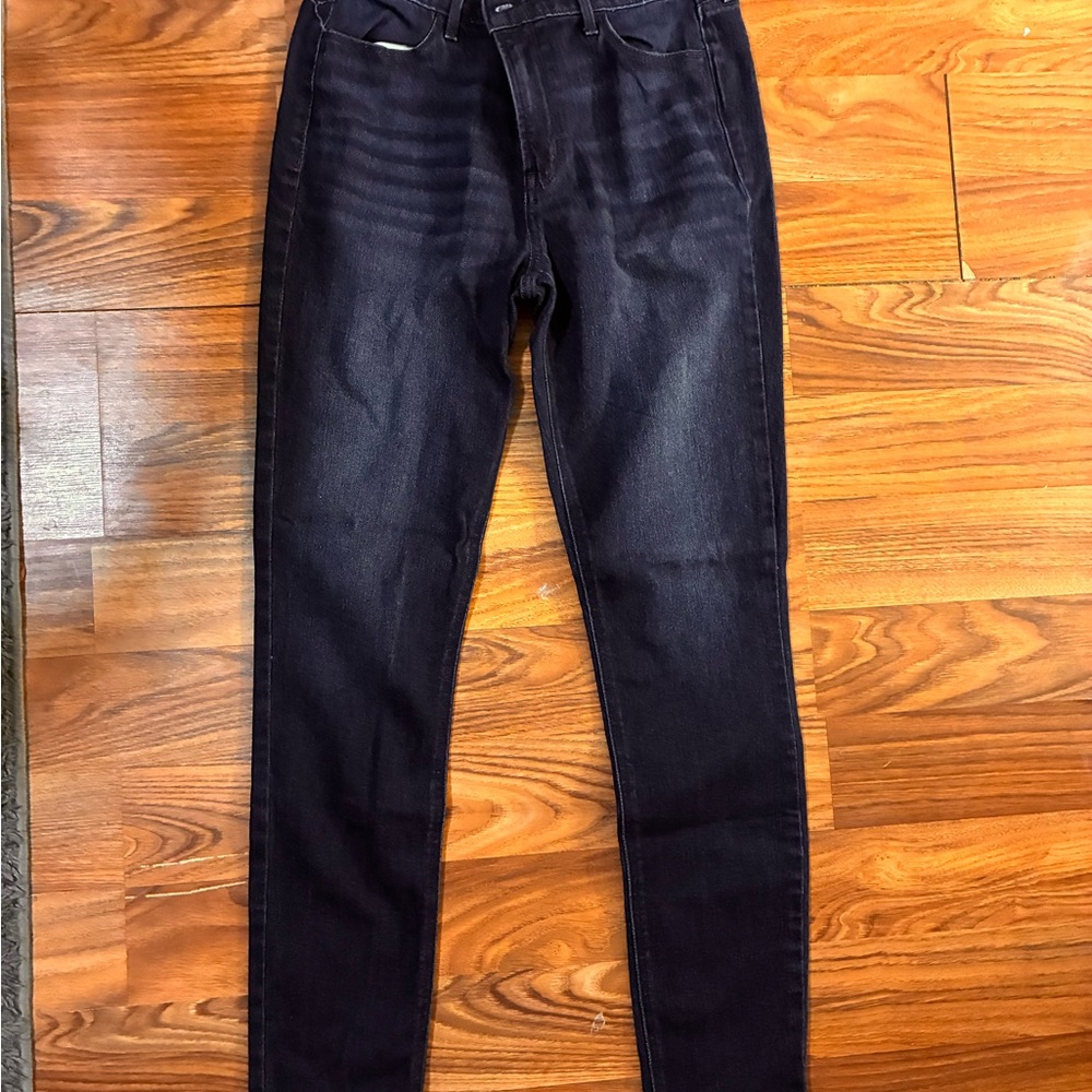 NWOT Old Navy High-Rise Wow Super-Skinny Jeans Size 10 Long